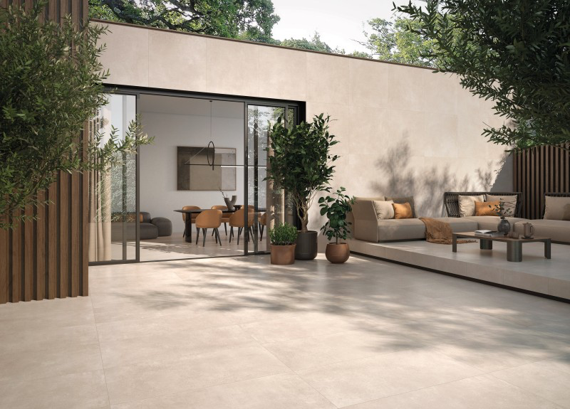 amira-beige-100x100-fachada-60x120-antislip-terraza-1698049088U1Ymv-medium.webp